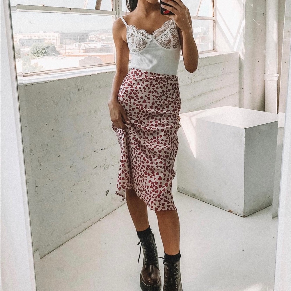 Heart Printed Pink High Waisted Midi Skirt